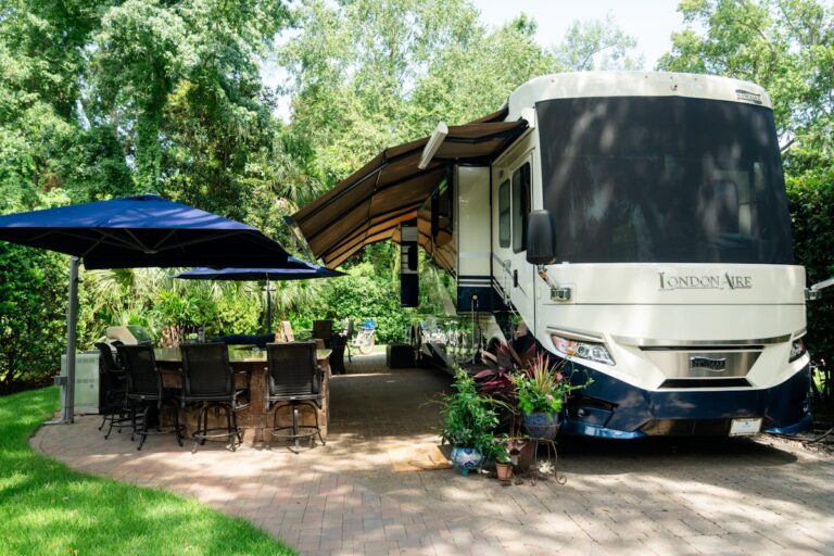 a motorcoach parked at a site in Hilton Head Island Motorcoach Resort